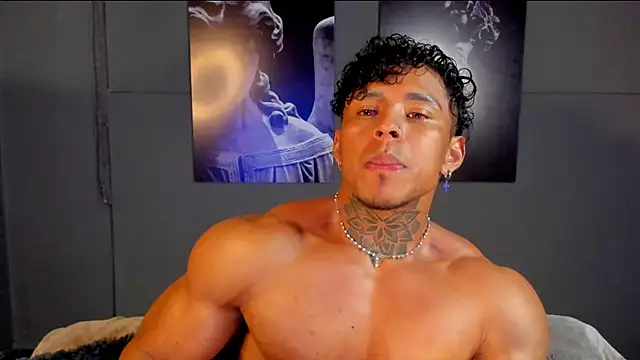 bradley_smith live sex cam