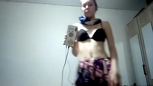 Annette_meow1's cam snapshot