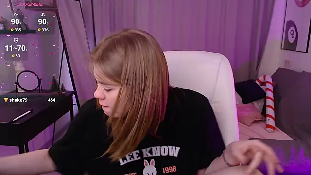 Alison_Doody's cam snapshot