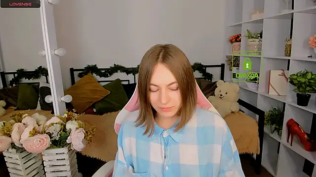 Elma_Lily's cam snapshot