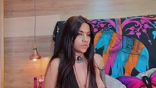 Cori_Paige's cam snapshot