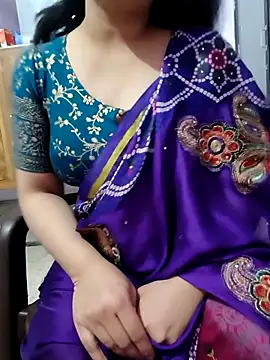 roshni_agrawal0's cam snapshot