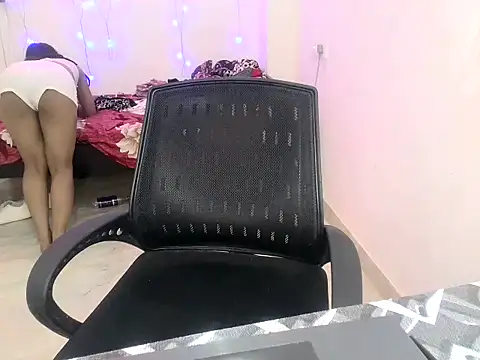 shivani_sharma_2's cam snapshot