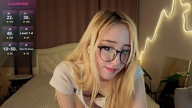 anora_baby live sex cam