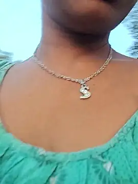 Sweet-rumi's cam snapshot