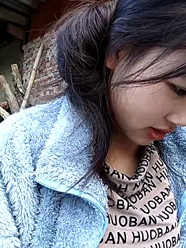 Money_moneylove's cam snapshot