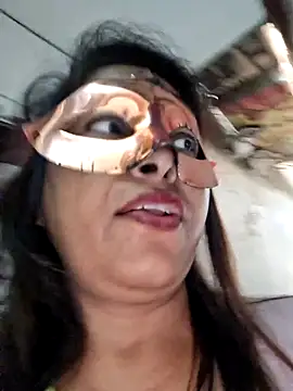 SIMIHOT's cam snapshot