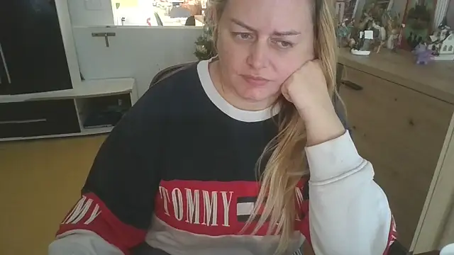 Meliss_Official9 live sex cam