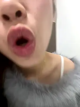 GYYooo's cam snapshot