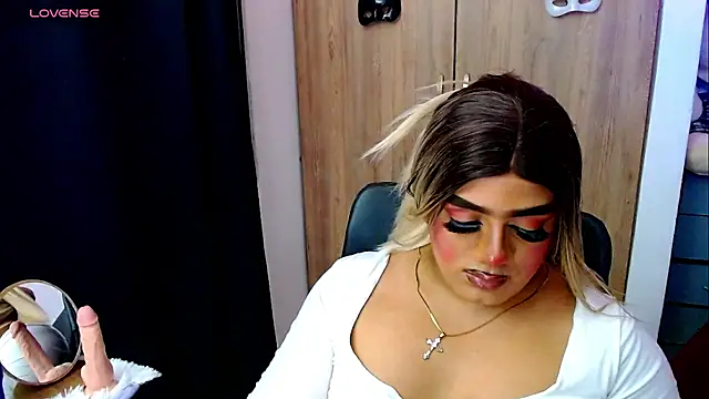 Amber_bigdick22 live sex cam