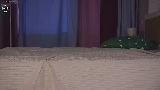 LynetBurby's cam snapshot