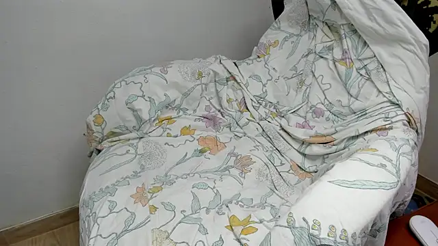 layneinchains's cam snapshot