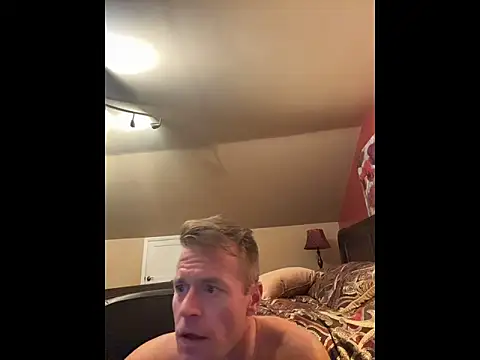 DILFiGuess1's cam snapshot