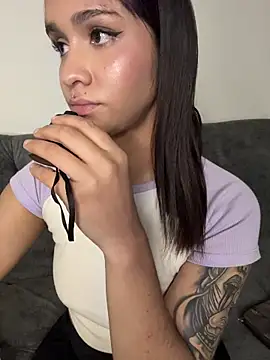 Isabella-Teen's cam snapshot