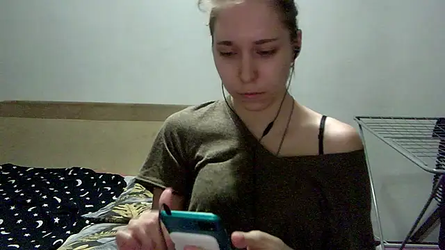 Annette_meow1's cam snapshot