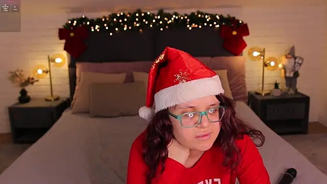 Ariell_Mini's cam snapshot