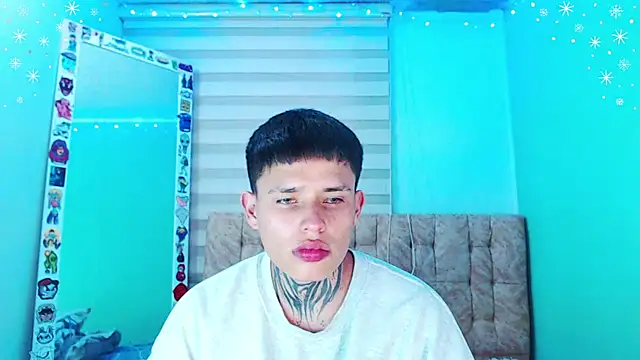 _justinmoon2 live sex cam