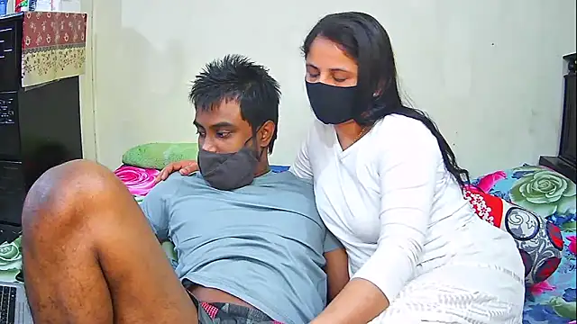 Younger_Couples live sex cam