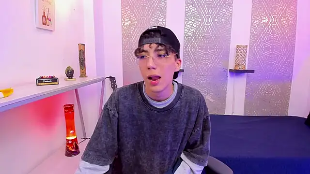 Nikolay_Gregori live sex cam