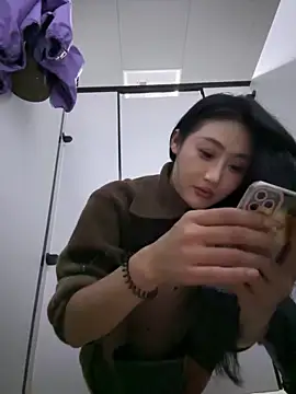 so-linger live sex cam