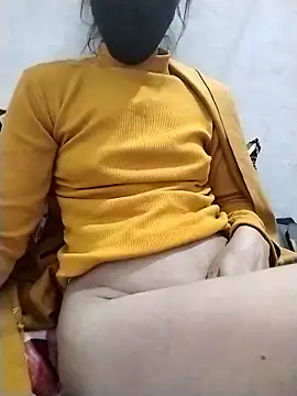 Cute-Naavya's cam snapshot