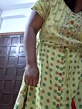 SIMIHOT's cam snapshot