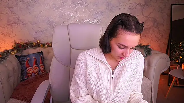 UrMuseOn's cam snapshot