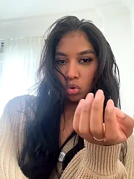 IamCrystal2's cam snapshot