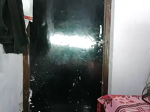 AVNEE_SHARMA's cam snapshot