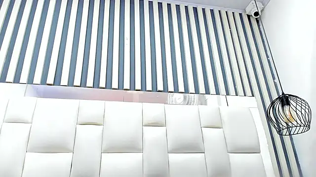 camila__herrera live sex cam