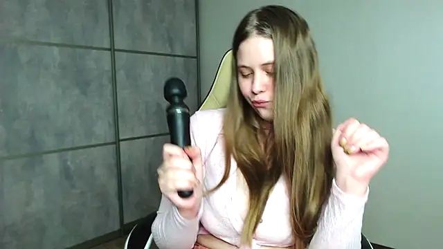 kiraparkers's cam snapshot