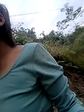 llomayy-love live sex cam