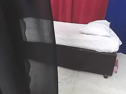 sunitha-3's cam snapshot