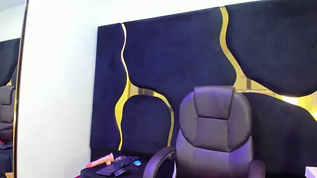 Gianna_Johnson's cam snapshot