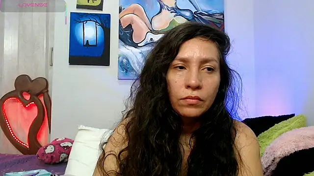 naihroby's cam snapshot