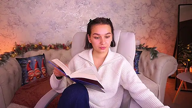 UrMuseOn's cam snapshot