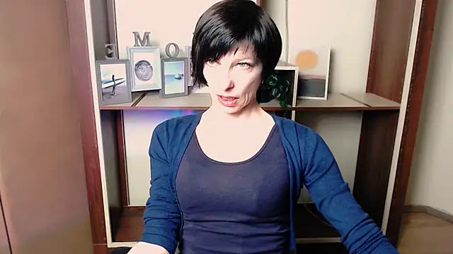 _AngeliaFlow_'s cam snapshot