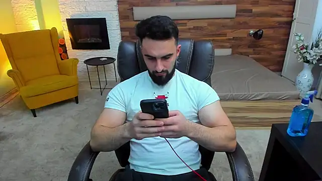 MicahLane live sex cam