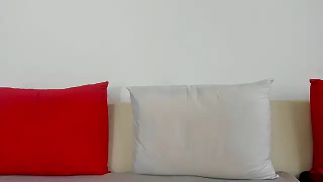 cute_angel95's cam snapshot