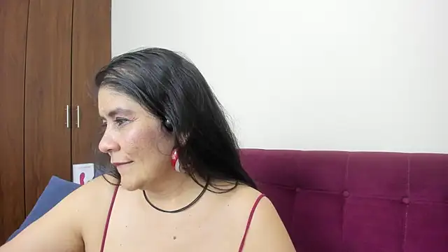 kiraGeiner's cam snapshot