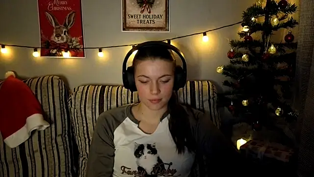 CutieAnny's cam snapshot