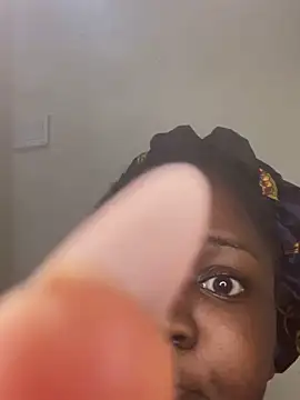 sweet18creamybigpussy's cam snapshot