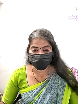 tamil_Sigappu_Roja's cam snapshot