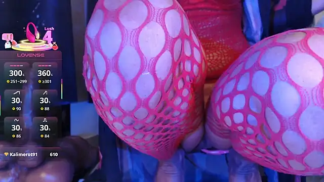 LaraReinaDelSol's cam snapshot