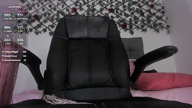 Karly_Closson live sex cam