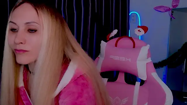 betty_xoxoo's cam snapshot