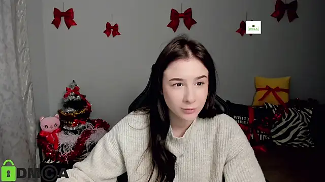 MoonShineShine's cam snapshot