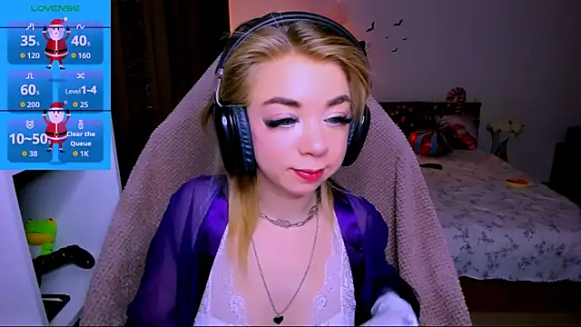 littleSiyfairy's cam snapshot