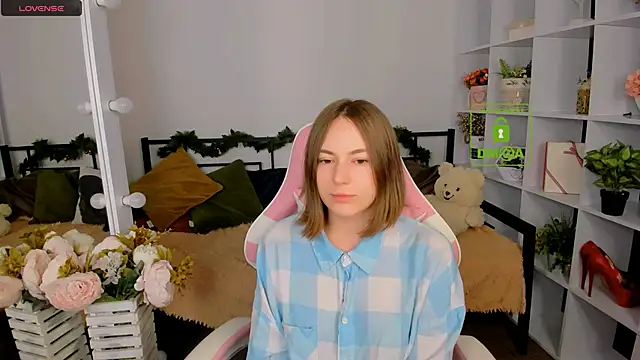 Elma_Lily's cam snapshot