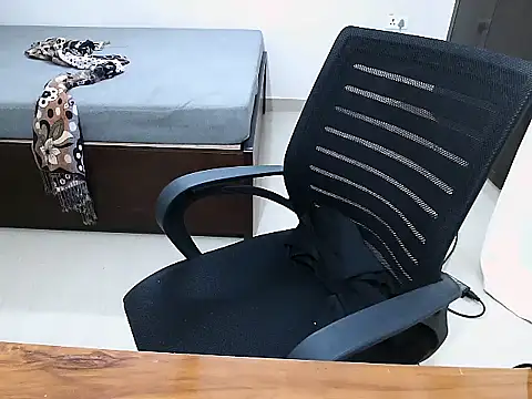 Radhika_Streem's cam snapshot